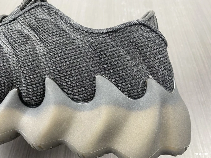 H68032 400 YEEZY ADIDAS 0708